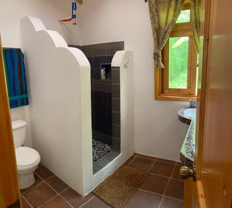 Вілла Peaceful Hideaway Санта-Круз-Ла-Лагуна Екстер'єр фото