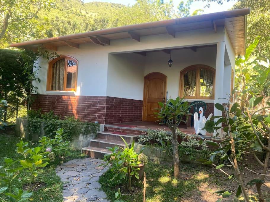 Вілла Peaceful Hideaway Санта-Круз-Ла-Лагуна Екстер'єр фото